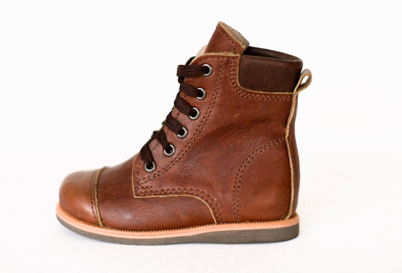Ezra Boots